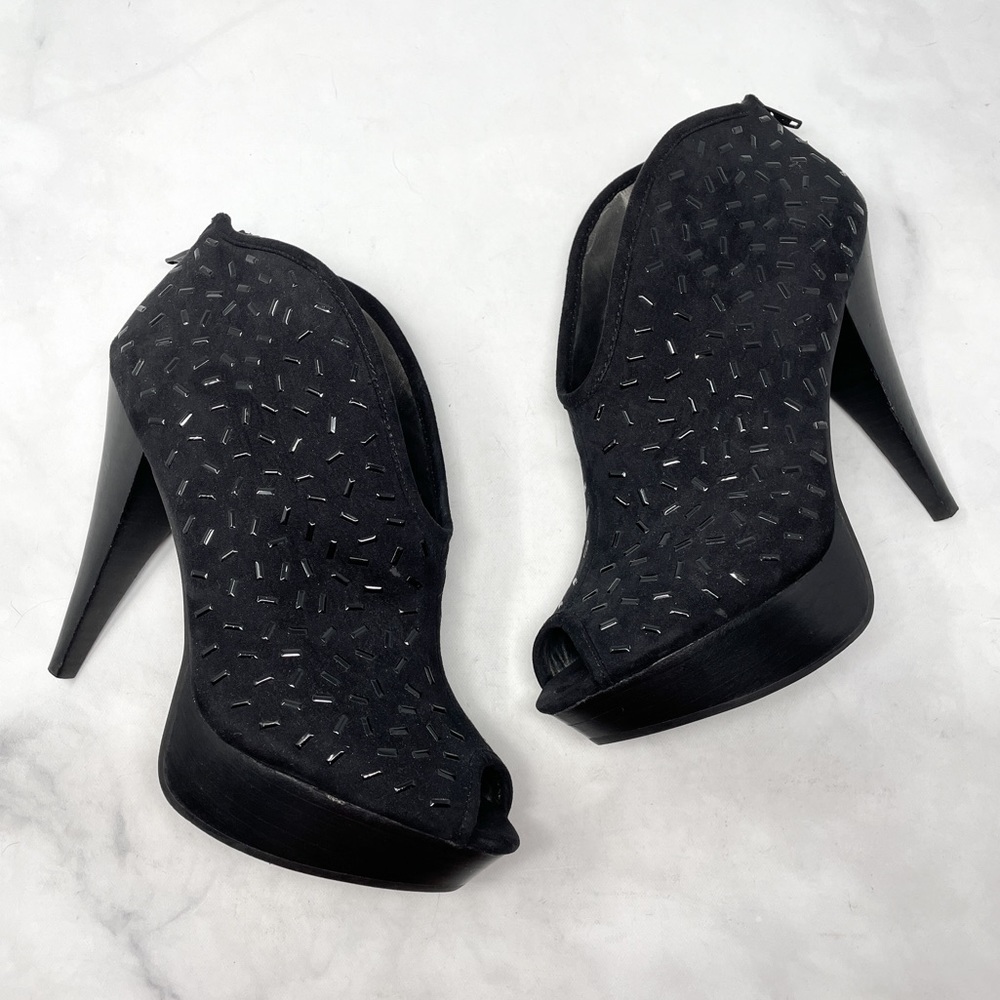 Carlos Santana Black Patterned Ankle Booties